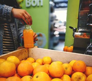 Bio c Bon se apunta al autoservicio de zumo exprimido