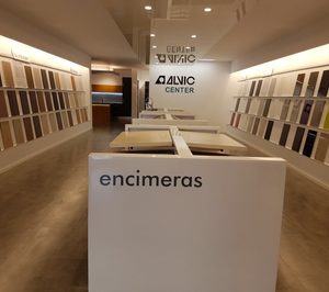 Alvic inaugura center en Madrid