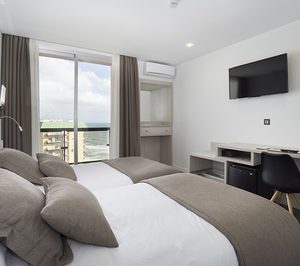 Barceló se refuerza en Málaga