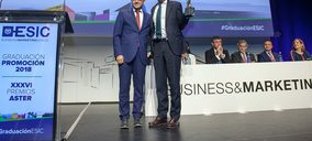 ESIC reconoce la trayectoria empresarial de Hinojosa