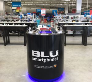 BLU Smartphones instala corners en Worten