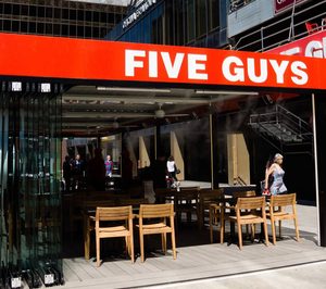 Five Guys añade dos nuevos restaurantes en agosto