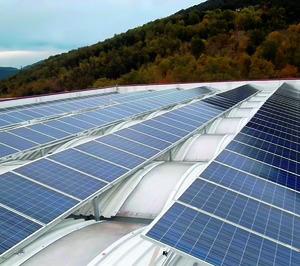 La UE abre la puerta a los paneles fotovoltaicos chinos