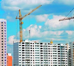 Azora, CBRE y Madison se unen para hacerse con 10.000 viviendas en alquiler