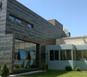 Brech frena su crecimiento