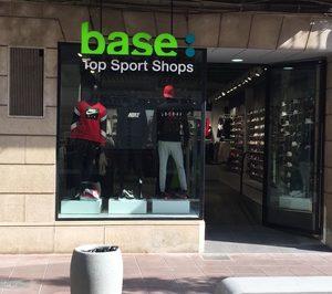 Base abre en la provincia valenciana y apuesta por la omnicanalidad