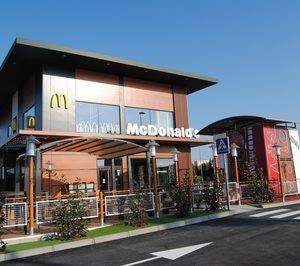 McDonalds cede a un franquiciado dos restaurantes propios en Málaga