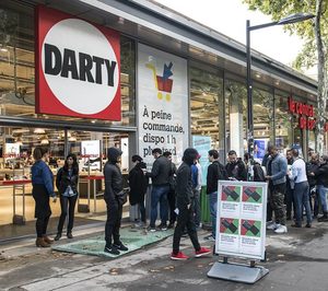 Carrefour redefine su propuesta electro con Darty