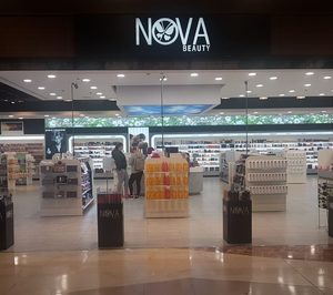 El grupo distribuidor Nova, en pleno desarrollo de Perfumerías Nova Beauty