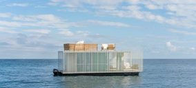 Guardian instala sus vidrios en el alojamiento flotante Punta de Mar