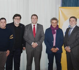 Correos alcanza un acuerdo con los sindicatos y creará 11.200 puestos fijos