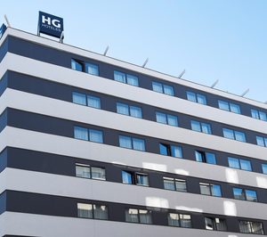 HG inaugura su primer hotel urbano y prepara un proyecto vacacional