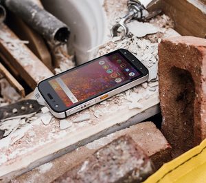 Globomatik distribuye los equipos Cat phones en España