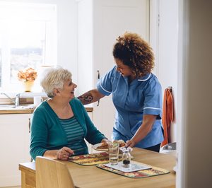 Licitada la gestión de dos residencias de mayores en Galicia por 3,9 M