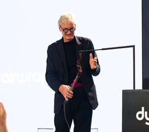 Dyson factura 5.000 M€ y traslada su sede a Singapur