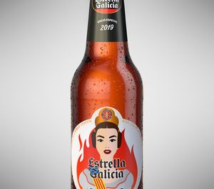 Estrella Galicia homenajea a Las Fallas con 1 M de botellas