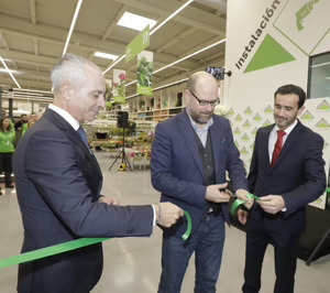 Leroy Merlin se refuerza en Galicia