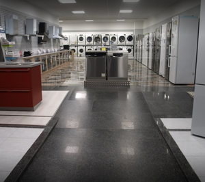 La gran tienda electro de Carballo estrena imagen