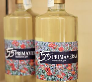 55 primaveras, nueva ginebra con mandarinas de origen valenciano