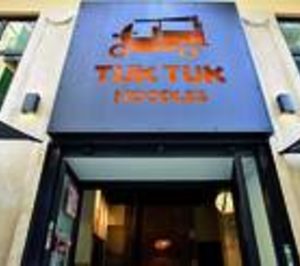 Tuk Tuk Noodles crece en la ciudad de Sevilla