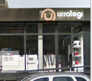 Urrategi cerró su gran tienda electro y se trasladó