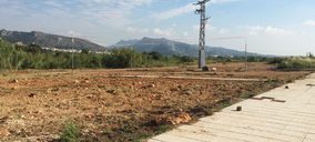 Betelgeux inicia las obras del parque público de Ador