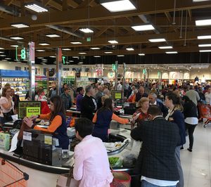 Gadisa pisa el acelerador con las reformas de su red propia