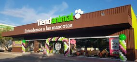 Tiendanimal hace triplete de aperturas