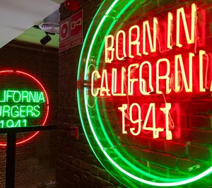 Carls Jr. llega a Andalucía y Valencia