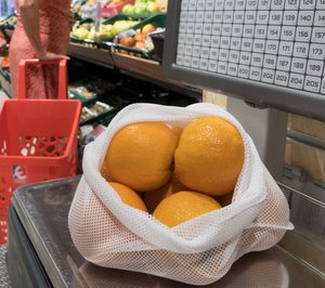 Eroski se suma a la tendencia de las bolsas de malla reutilizables para reducir el uso de plástico