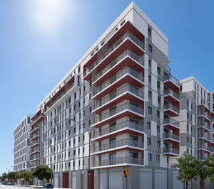 Sabadell elige a Oaktree para vender su división inmobiliaria