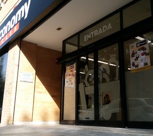 Economy Cash sigue extendiéndose por la ciudad de Valencia