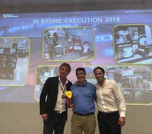 River International es premiado como distribuidor