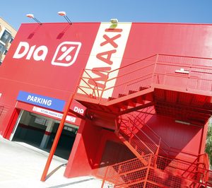 DIA resta 27 tiendas a su red en los dos meses de verano