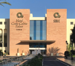 Pájara retira la orden de cierre de los hoteles de la cadena SBH en Costa Calma