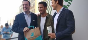 Deliveroo alcanza un acuerdo con Starbucks en España