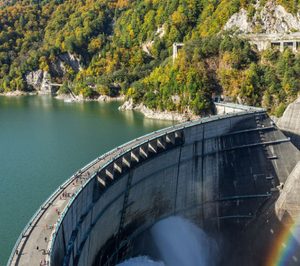 Seg sigue su carrera de compras y se hace con Peyco-ATJ