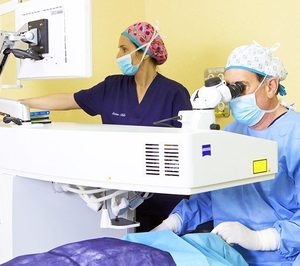 Oftalvist incorpora una nueva plataforma láser en la unidad de oftalmología de HLA los Naranjos