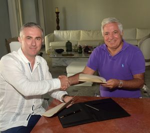 BlueBay y Aviatur firman una alianza estratégica para su crecimiento en Colombia