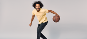 Roche Diabetes Care lanza una microbomba de insulina sin cables