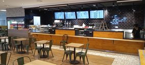 Air Food One despega en el aeropuerto de Palma