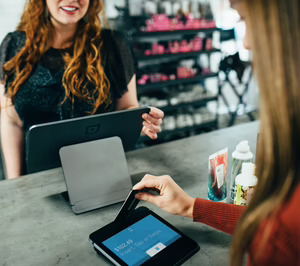 ¿Qué tendencias marcan la actualidad del retail de perfumería y cosmética?