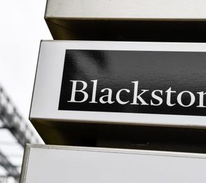 Blackstone crea una sociedad para gestionar sus 20.000 viviendas de alquiler en España