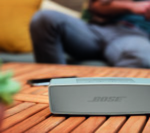Bose cierra sus tiendas en Norteamérica, Europa, Japón y Australia