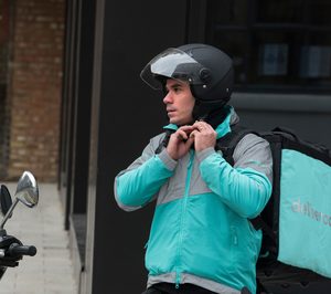 Deliveroo centraliza en Madrid servicios para varios mercados europeos