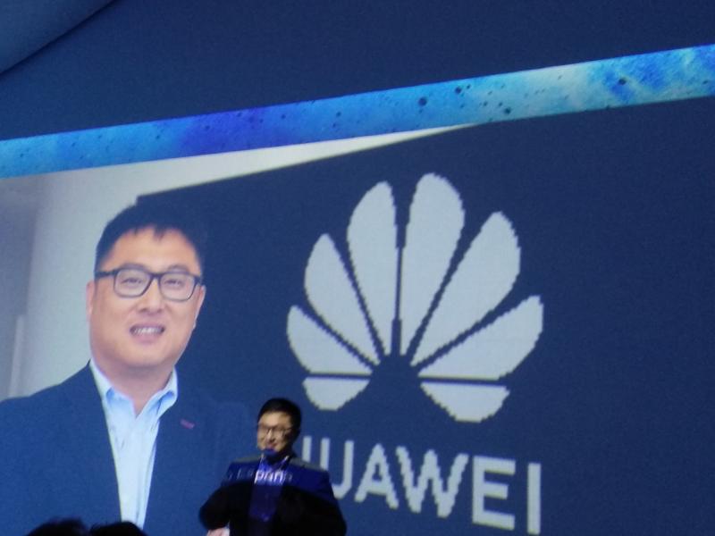 Huawei avanza en lanzamientos y en retail en España