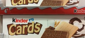 Ferrero introduce en varias cadenas las nuevas galletas Kinder Cards