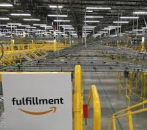 La CNMC inicia un expediente para determinar si Amazon Fulfillment debe ser considerado operador postal