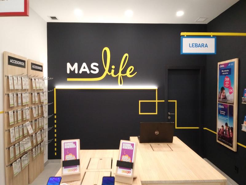 MasMovil eleva sus ingresos y clientes en 2019