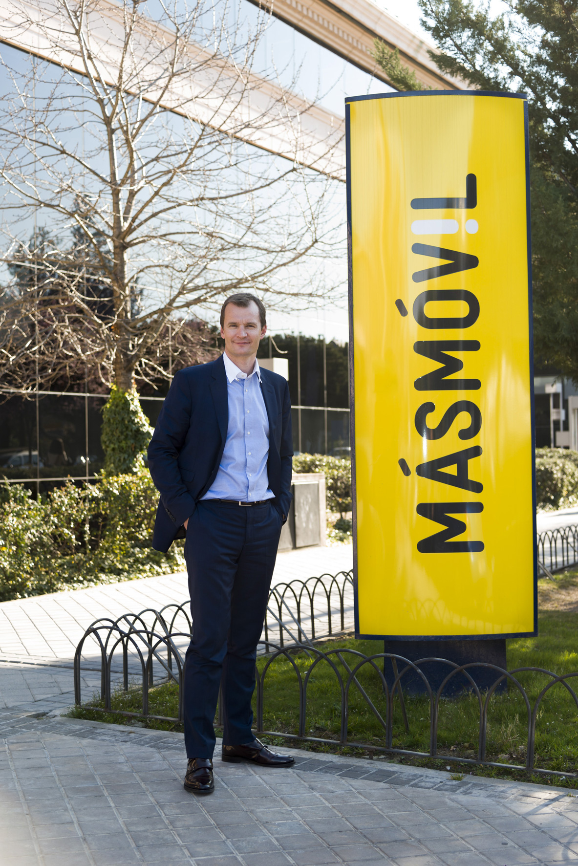 Grupo MasMovil adquiere el operador móvil 'Lycamobile'